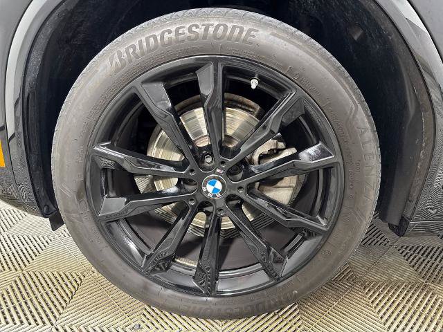Used 2023 BMW X3 sDrive30i w/ M Sport Package RWD image 9
