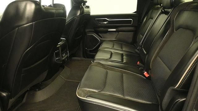 Used 2024 RAM 1500 Laramie AWD/4WD image 11