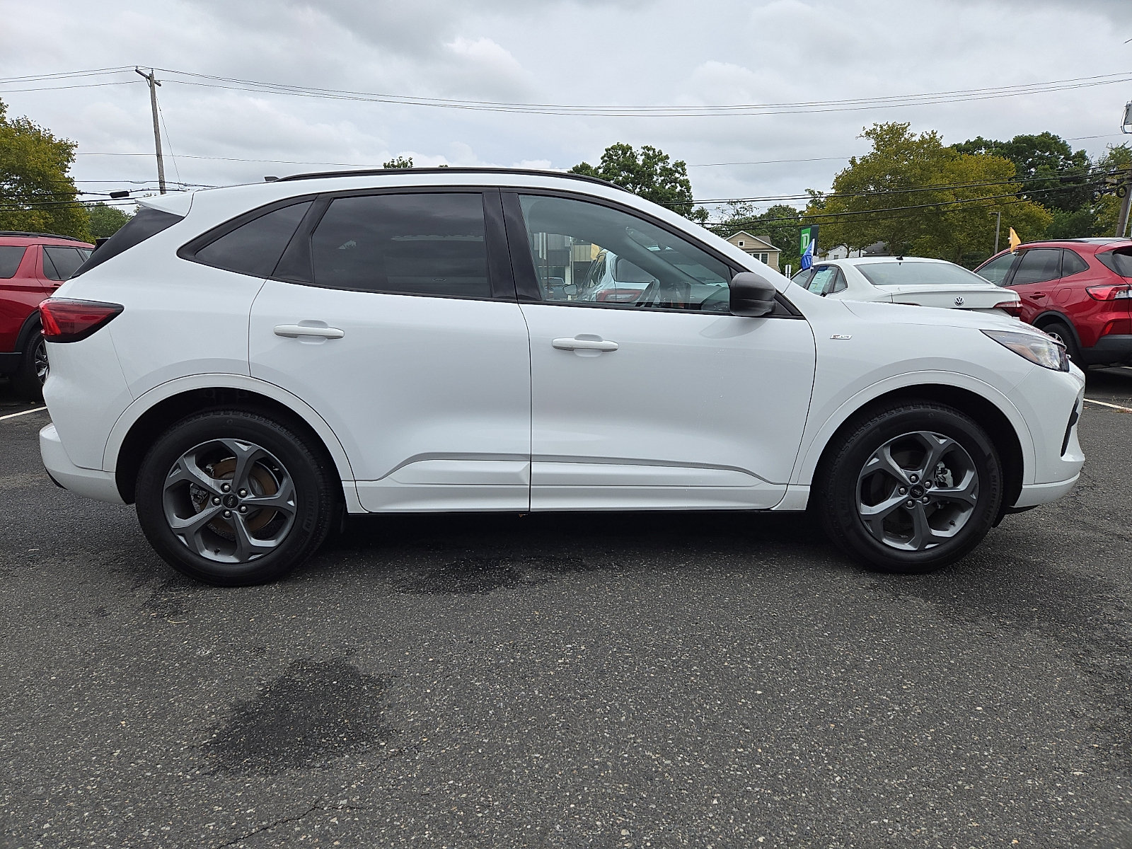 Certified 2023 Ford Escape ST-Line w/ Tech Pack #1 AWD/4WD image 12