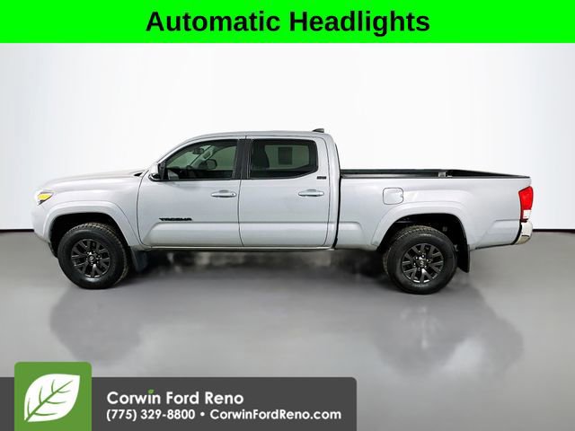 Used 2021 Toyota Tacoma SR5 AWD/4WD image 2