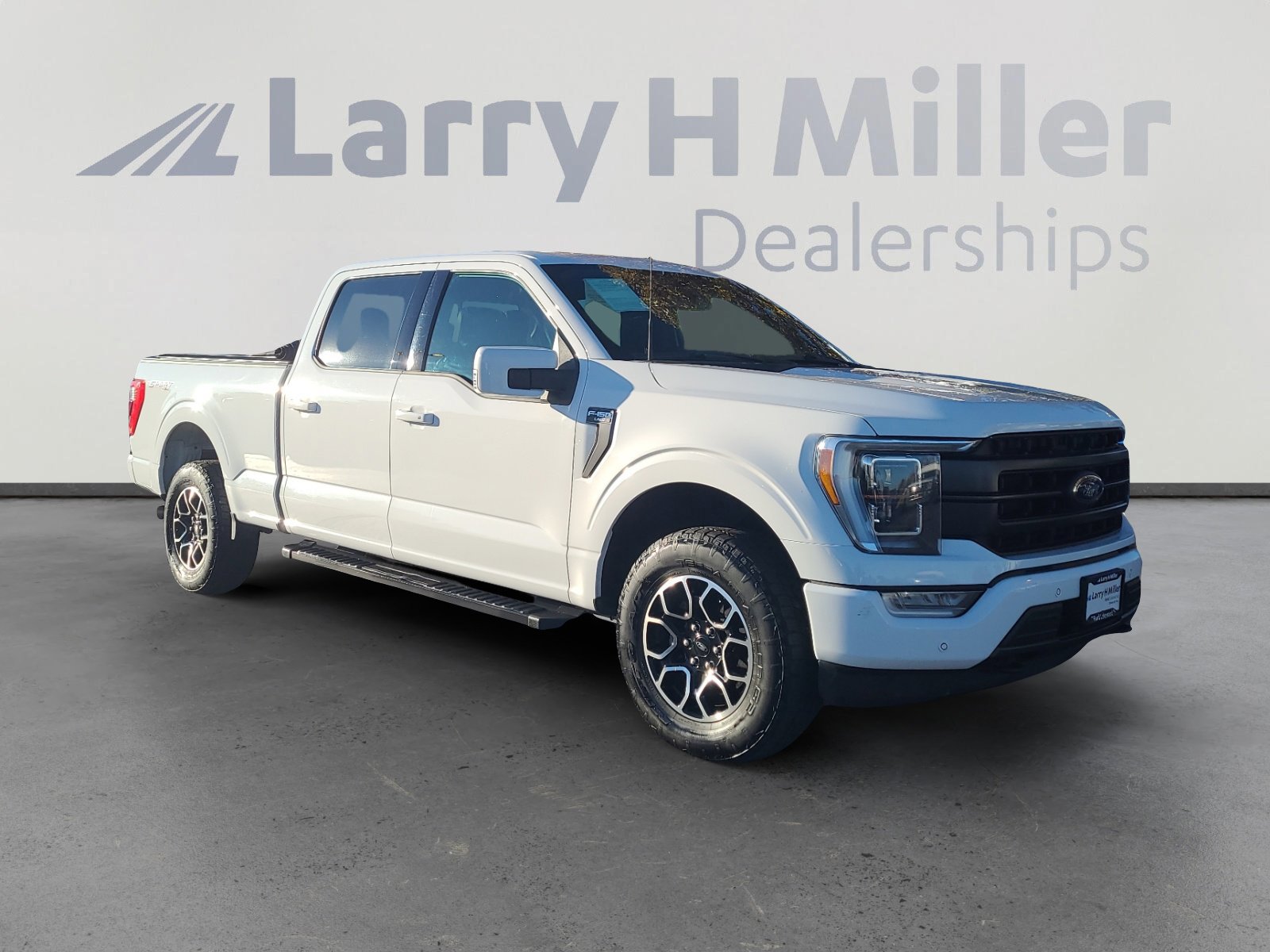 Certified 2022 Ford F150 Lariat w/ Equipment Group 502A High image 7