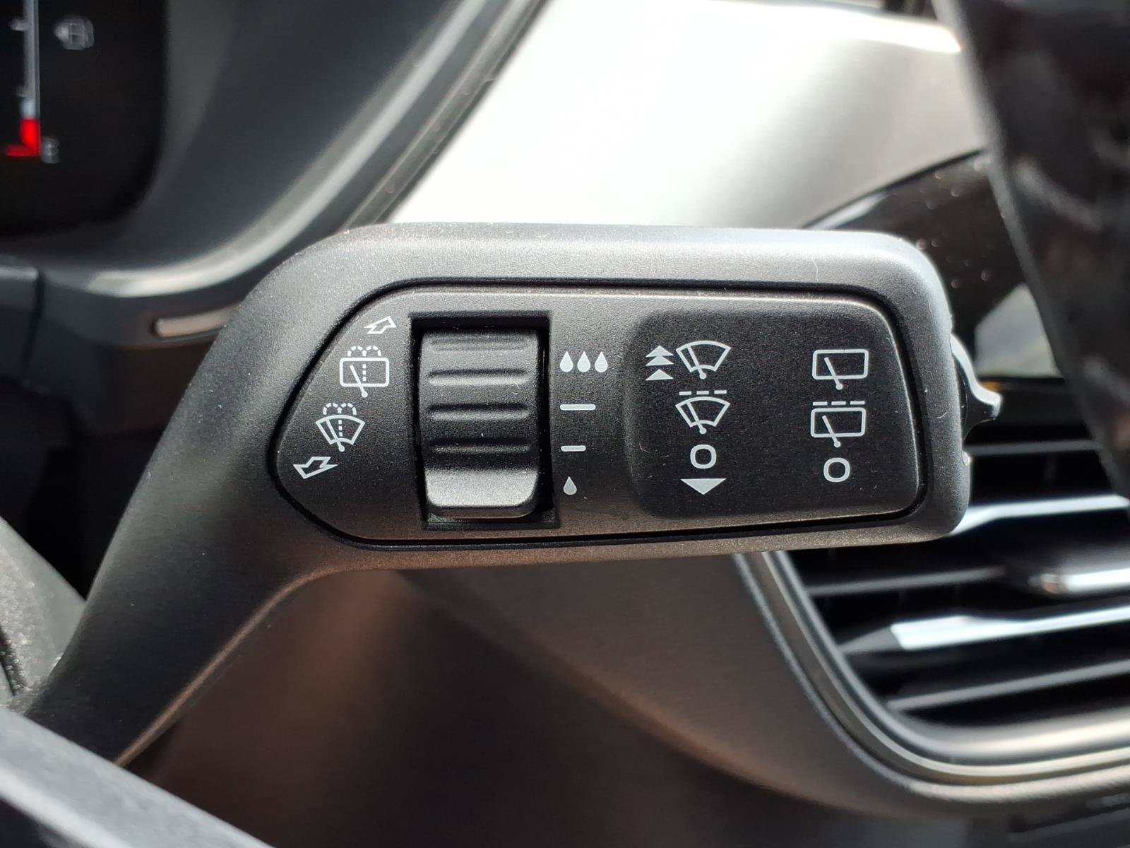 Certified 2023 Ford Escape Active AWD/4WD image 24