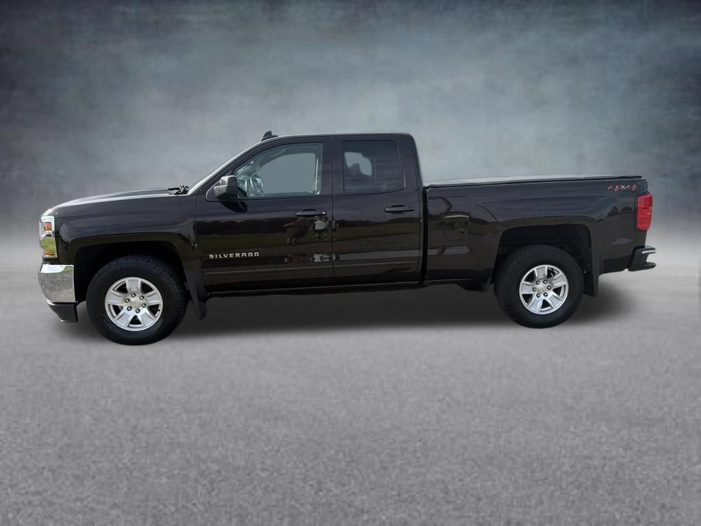 Used 2018 Chevrolet Silverado 1500 LT w/ All Star Edition AWD/4WD image 2