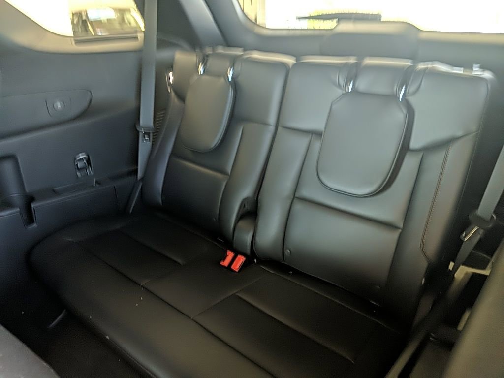 Certified 2025 Ford Explorer ST AWD/4WD image 15