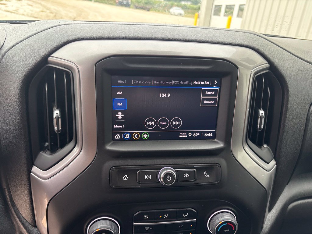 Used 2024 Chevrolet Silverado 1500 Custom w/ Rally Edition AWD/4WD image 20