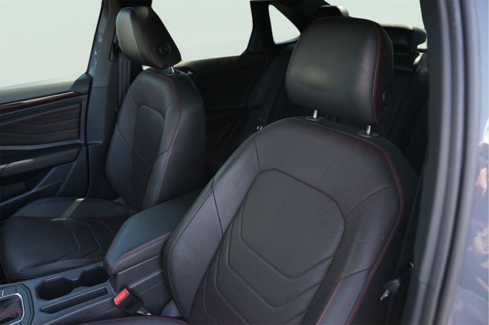 Used 2023 Volkswagen Jetta GLI Autobahn FWD image 10