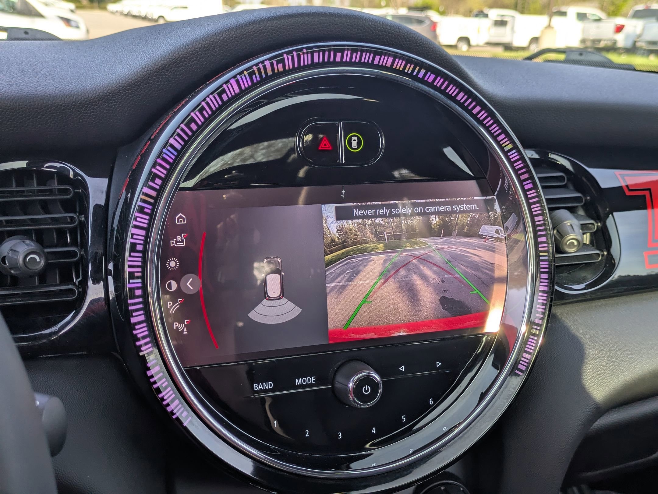 Used 2023 MINI Cooper S w/ Premium Package image 23