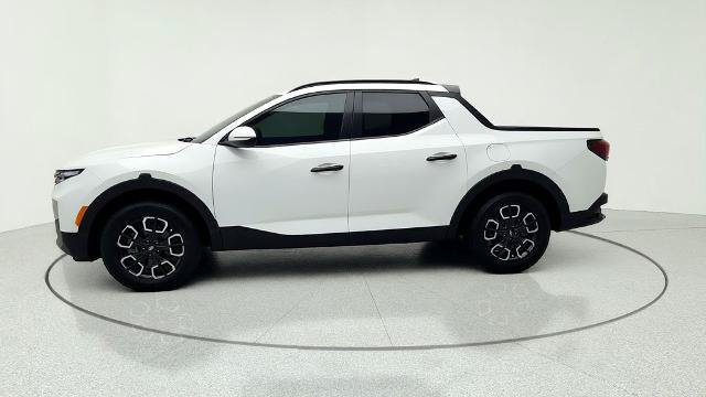 Used 2022 Hyundai Santa Cruz SEL w/ Activity Package FWD image 4