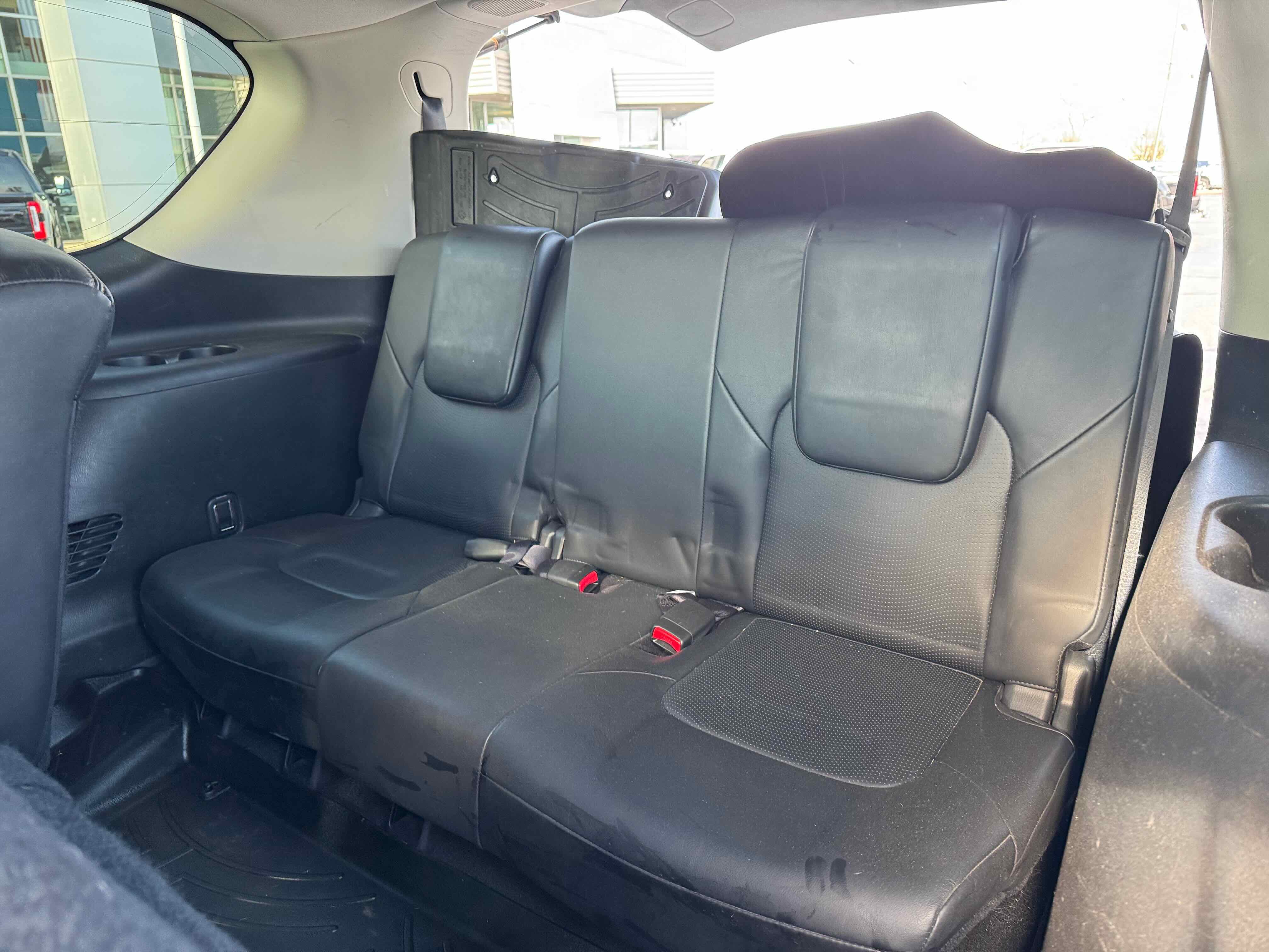 Used 2017 Nissan Armada Platinum image 31