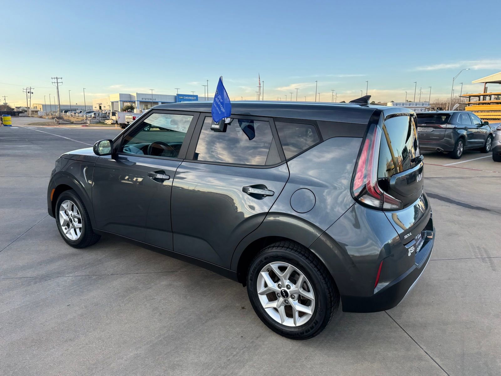 Used 2024 Kia Soul LX w/ Option Group 015 image 3