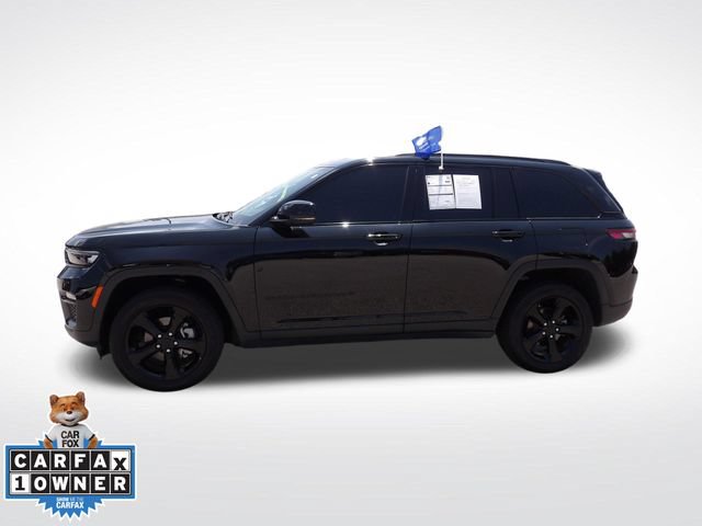 Used 2025 Jeep Grand Cherokee Limited w/ Black Appearance Package RWD image 8