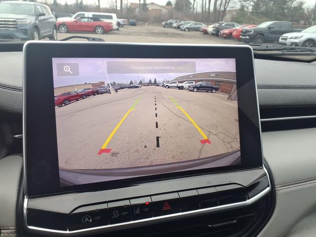 Used 2022 Jeep Compass Limited image 17