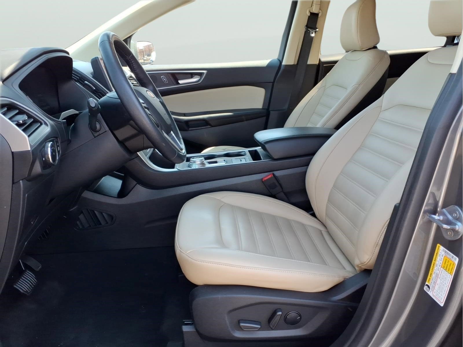 Certified 2024 Ford Edge SEL w/ Convenience Package AWD/4WD image 14