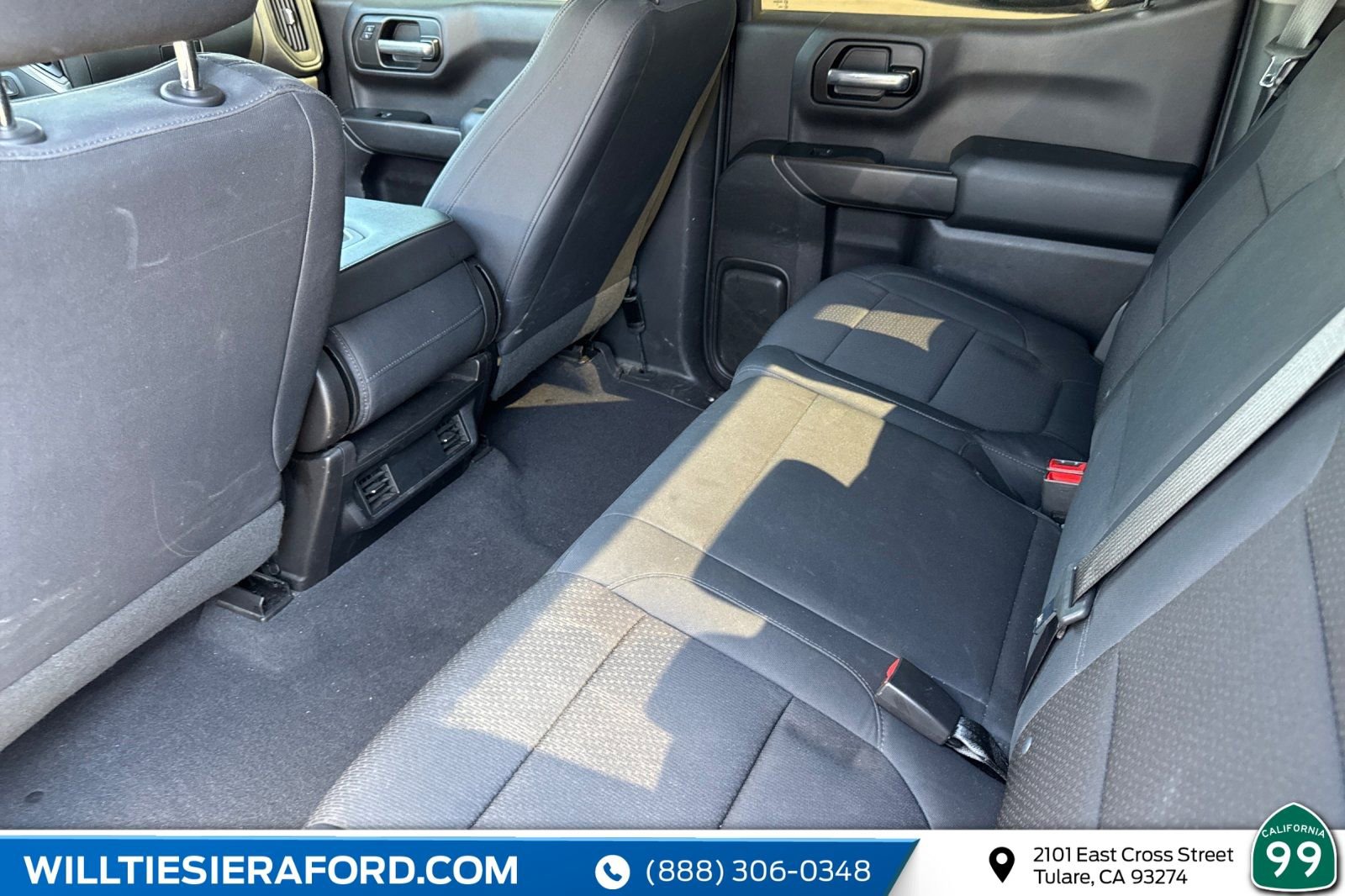 Used 2019 Chevrolet Silverado 1500 Custom w/ Trailering Package image 8