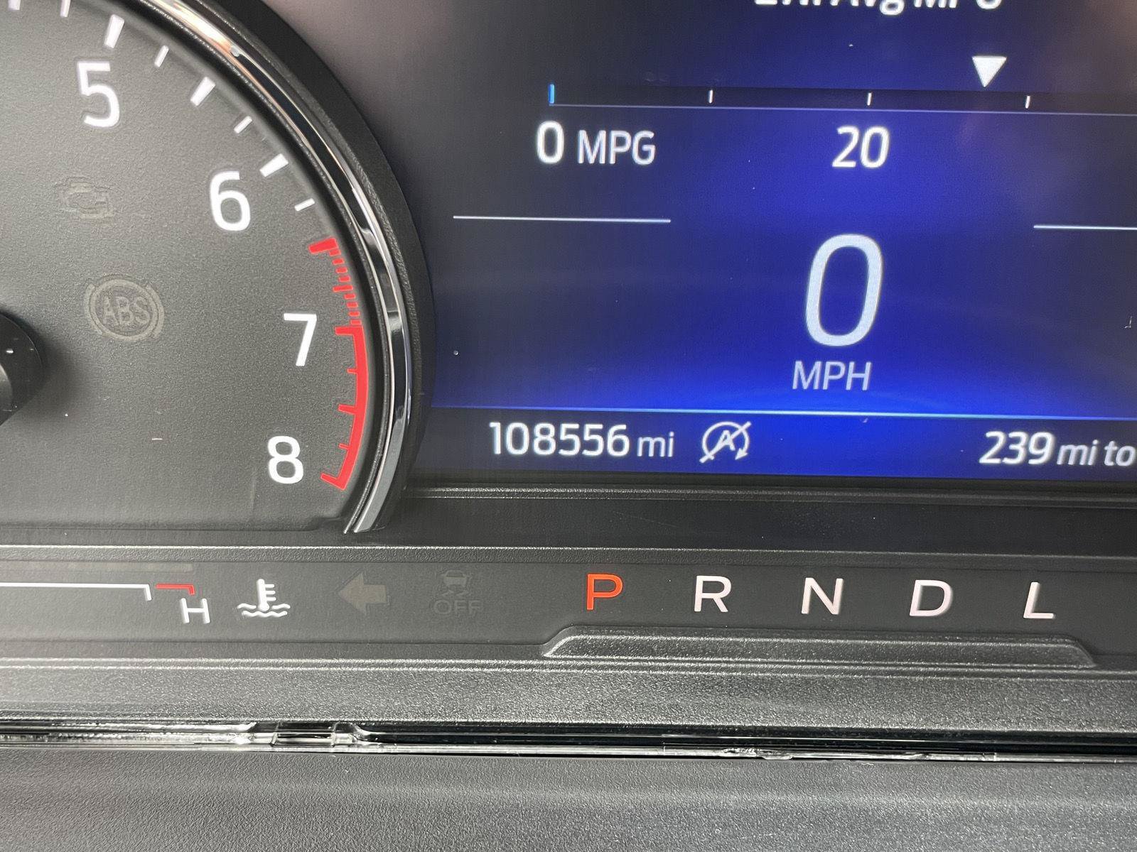 Certified 2021 Ford Explorer Limited AWD/4WD image 3