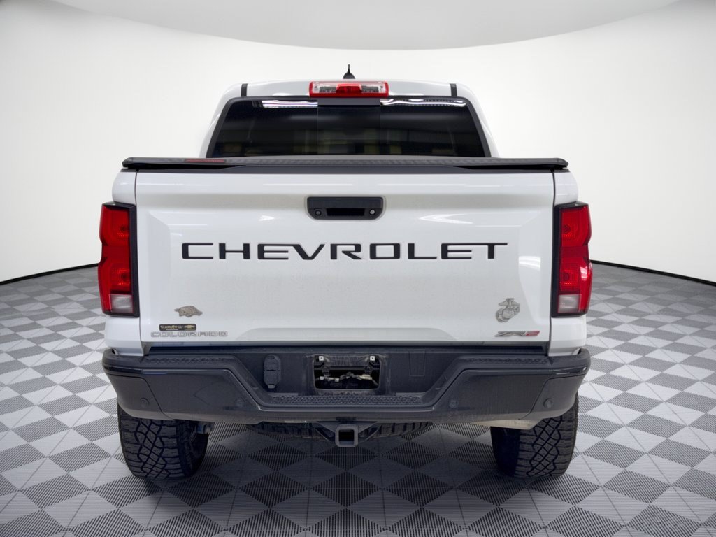Used 2024 Chevrolet Colorado ZR2 w/ ZR2 Convenience Package III AWD/4WD image 8
