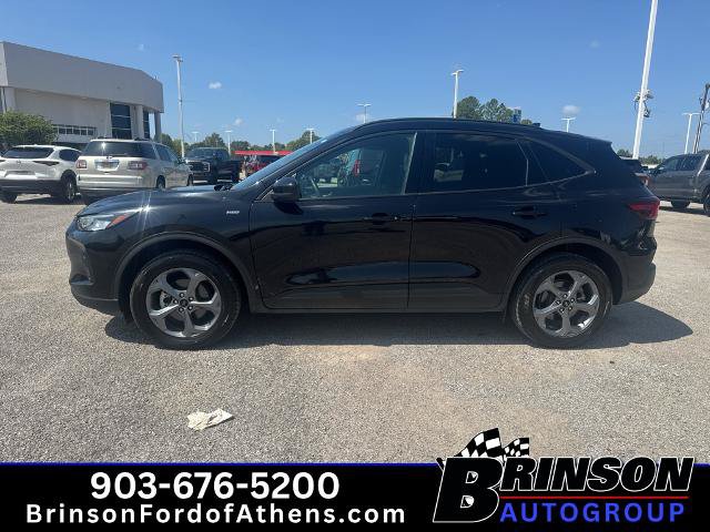 Certified 2025 Ford Escape ST-Line Select AWD/4WD image 8