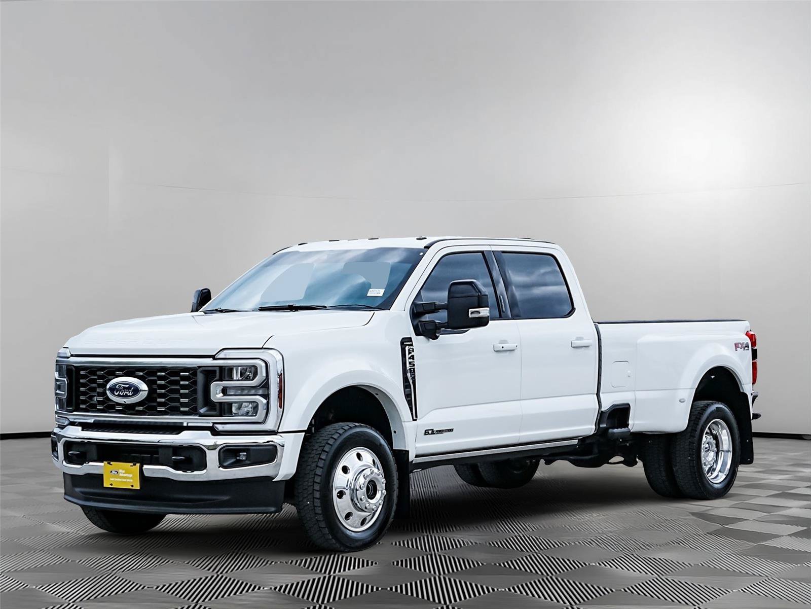 Certified 2026 Ford F450 Lariat w/ FX4 Off-Road Package AWD/4WD image 9