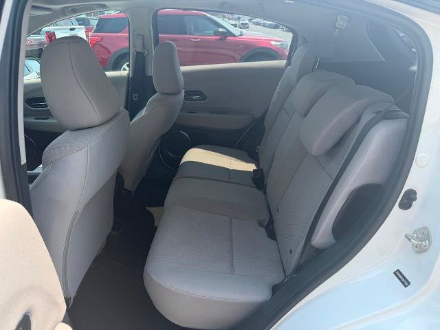 Used 2018 Honda HR-V EX image 13