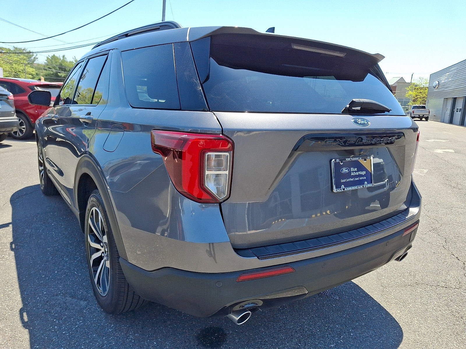 Certified 2022 Ford Explorer ST-Line AWD/4WD image 8