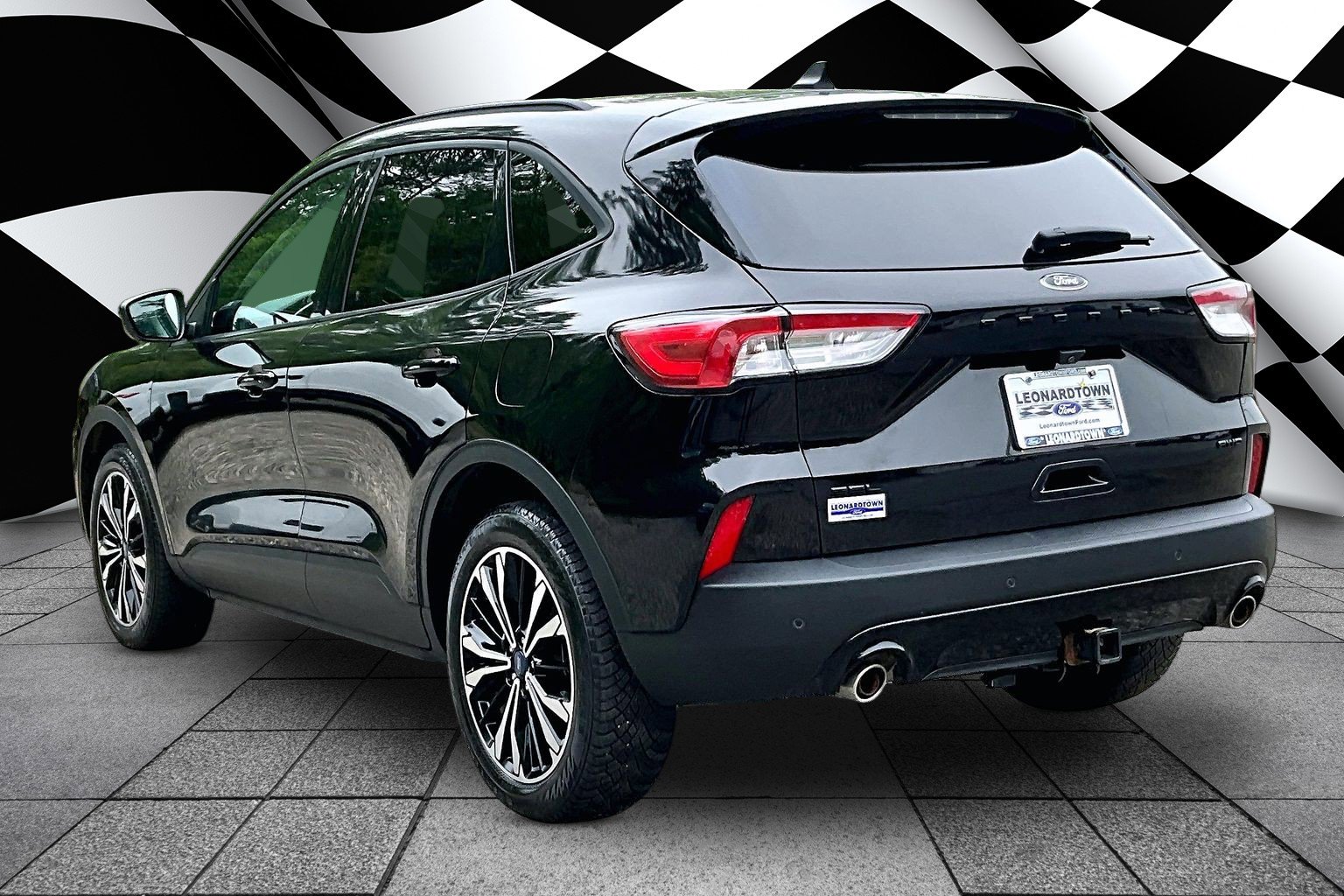 Certified 2022 Ford Escape SEL w/ SEL Stealth AWD Package image 12