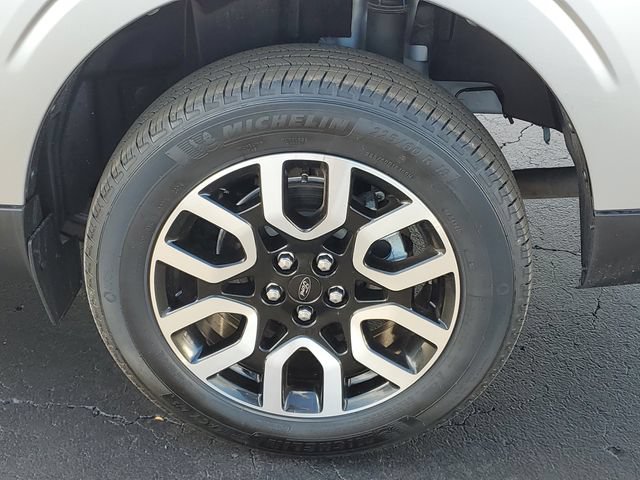 Certified 2024 Ford Maverick Lariat w/ 4K Tow Package AWD/4WD image 6