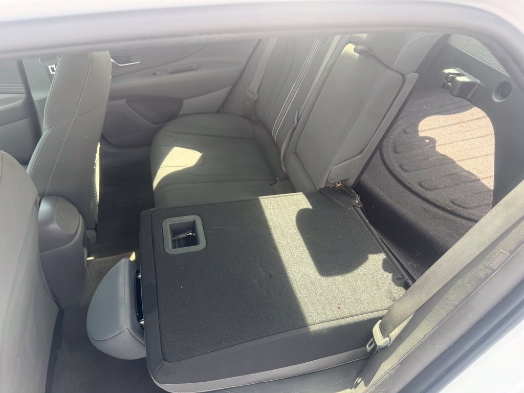 Used 2024 Hyundai Elantra SEL w/ Convenience Package FWD image 43