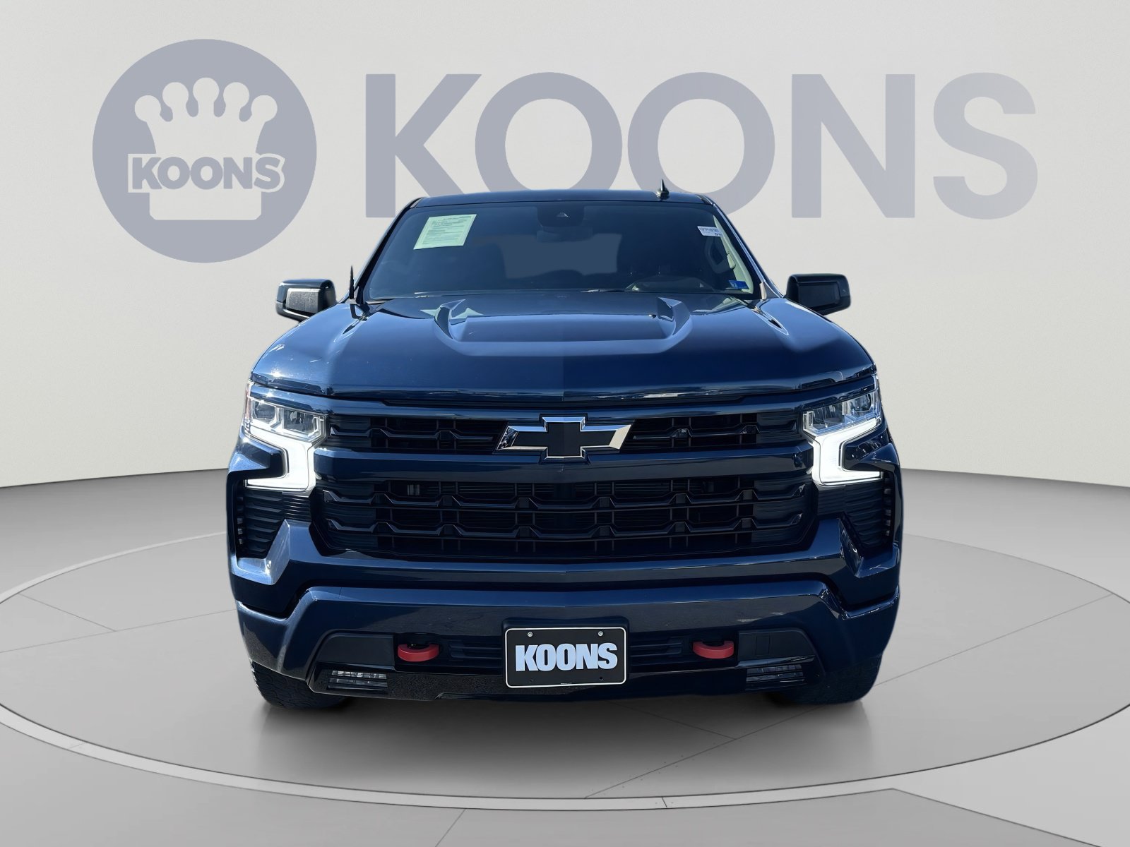 Used 2023 Chevrolet Silverado 1500 RST w/ Z71 Off-Road Package AWD/4WD image 4