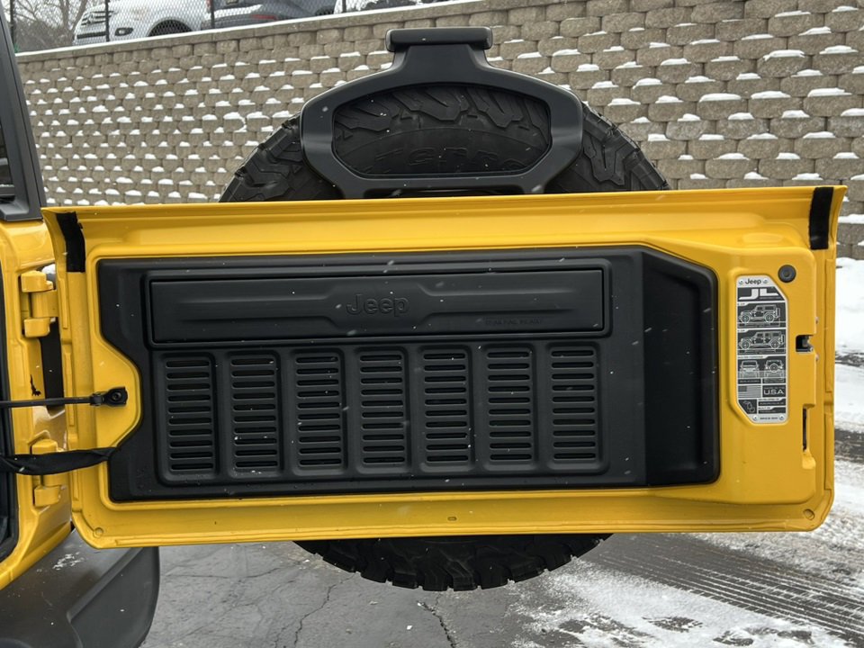 Used 2021 Jeep Wrangler Unlimited Sport image 33