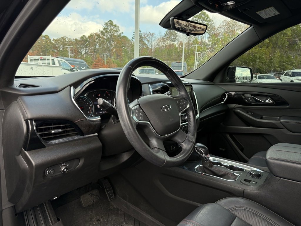 Used 2022 Chevrolet Traverse RS image 10