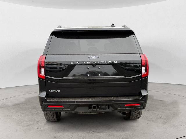 Certified 2025 Ford Expedition Active AWD/4WD image 6