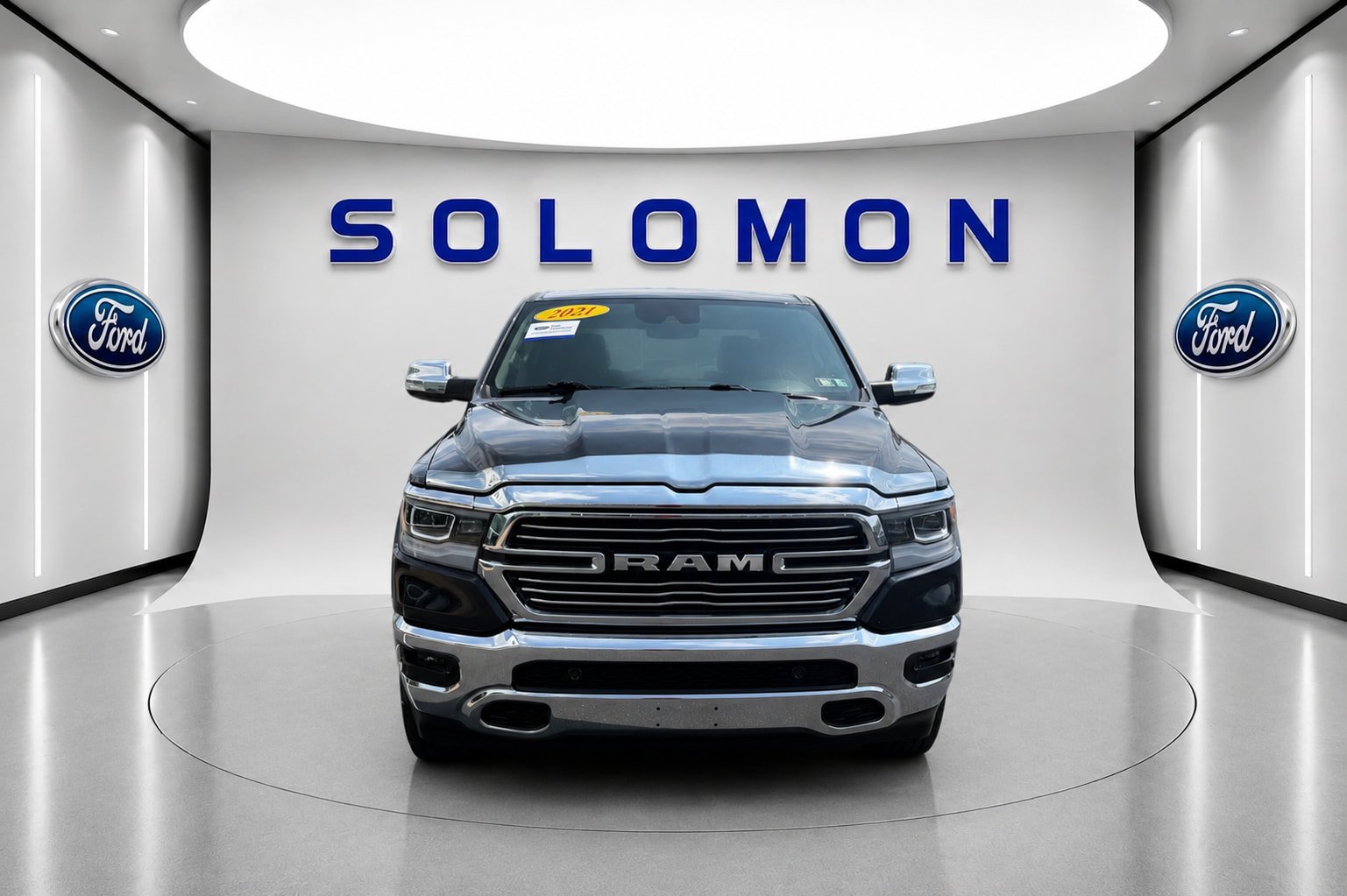 Used 2021 RAM 1500 Laramie AWD/4WD image 3