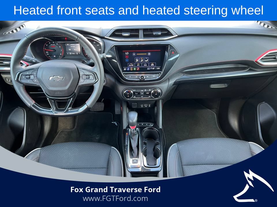 Used 2023 Chevrolet TrailBlazer RS w/ Convenience Package AWD/4WD image 2
