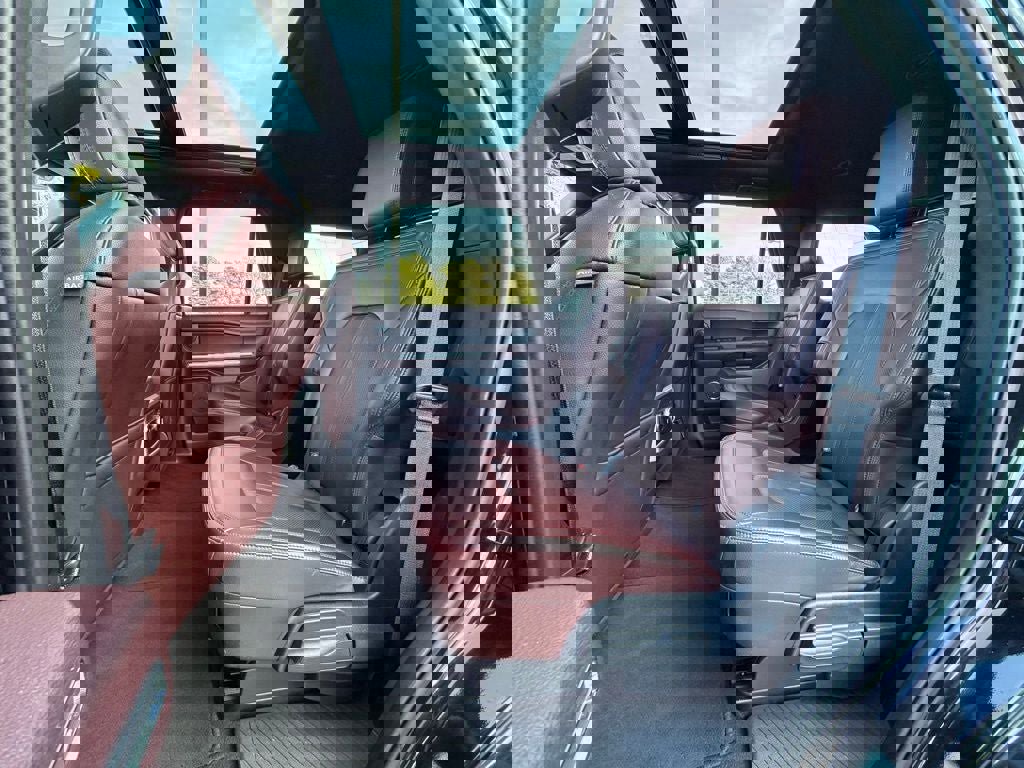 Certified 2024 Ford Expedition Limited image 29