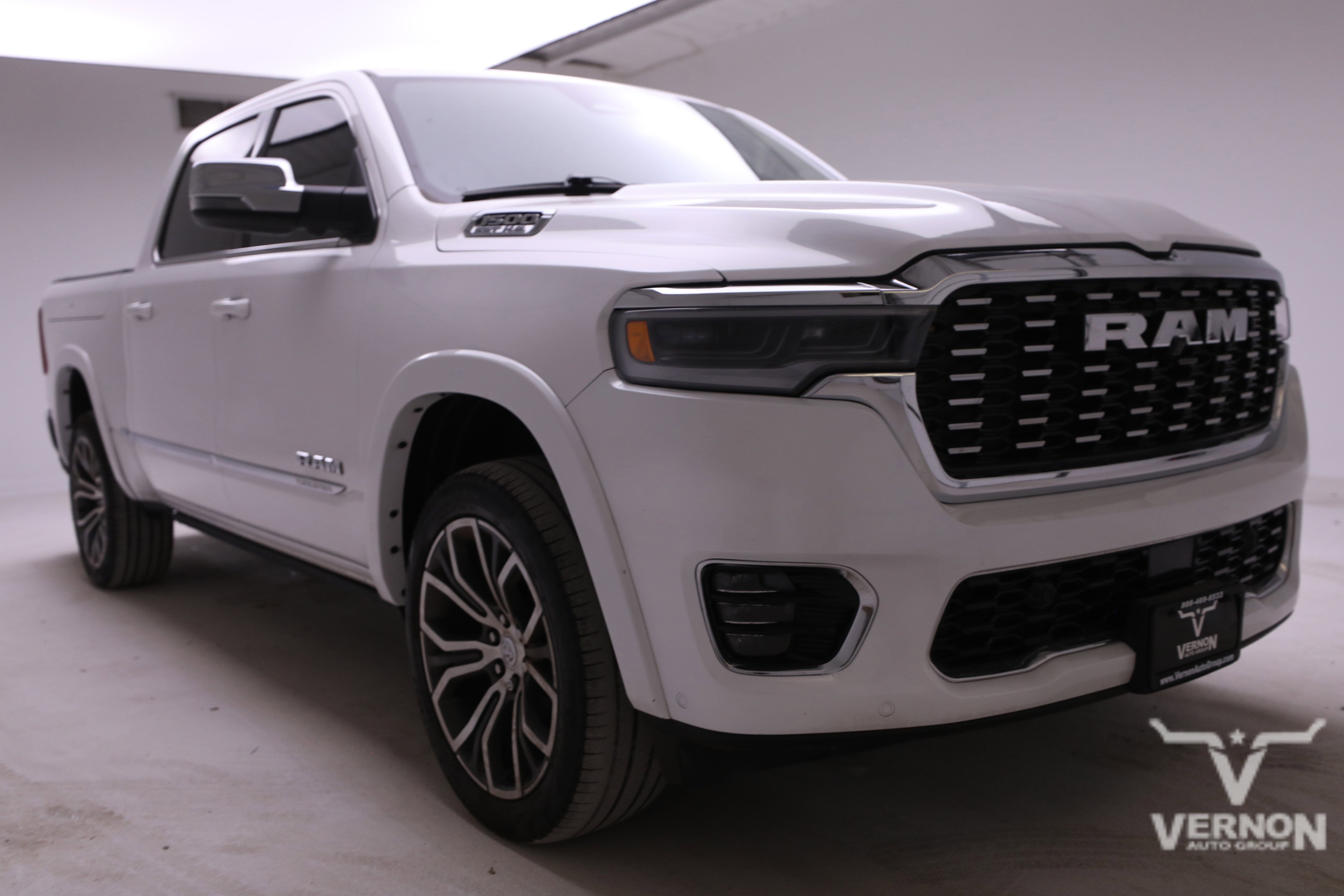 Used 2025 RAM 1500 Tungsten w/ Bed Utility Group AWD/4WD image 7