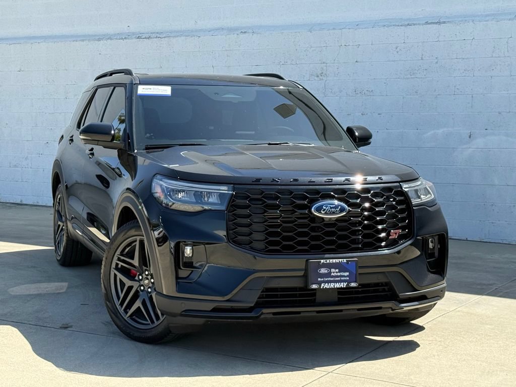 Certified 2026 Ford Explorer ST w/ Sun And Sound Package AWD/4WD image 3