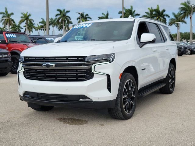 Used 2022 Chevrolet Tahoe RST w/ Luxury Package RWD image 3