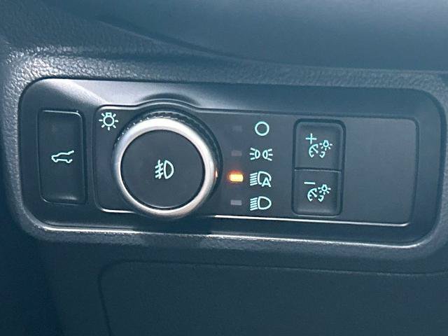 Certified 2025 Ford Explorer ST RWD image 29