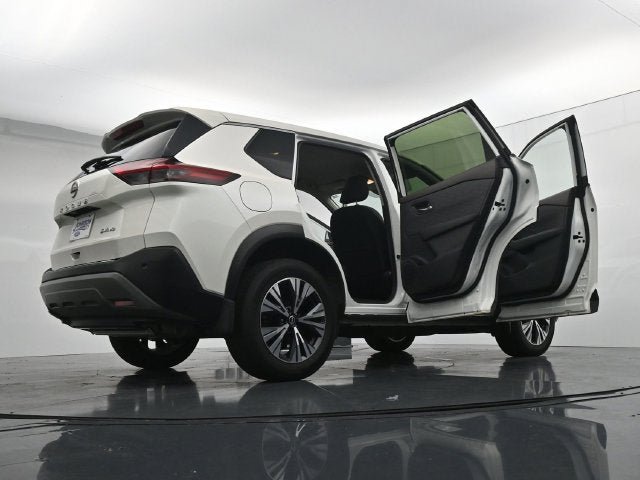 Used 2023 Nissan Rogue SV AWD/4WD image 47