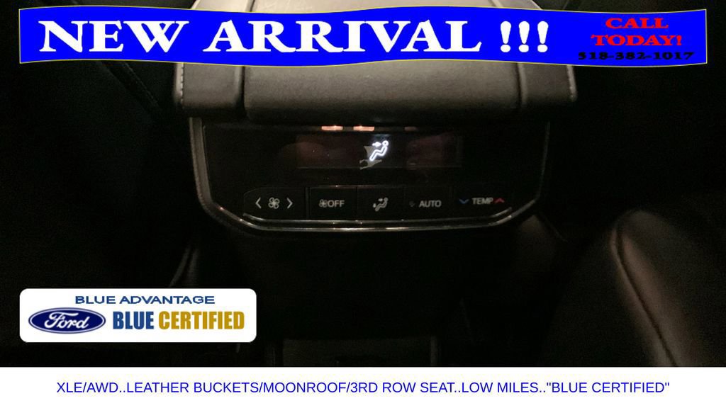Used 2020 Toyota Highlander XLE image 28