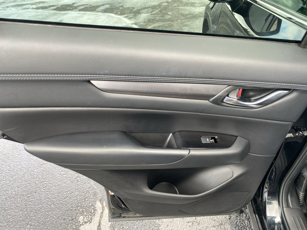 Used 2019 MAZDA CX-5 Touring image 16