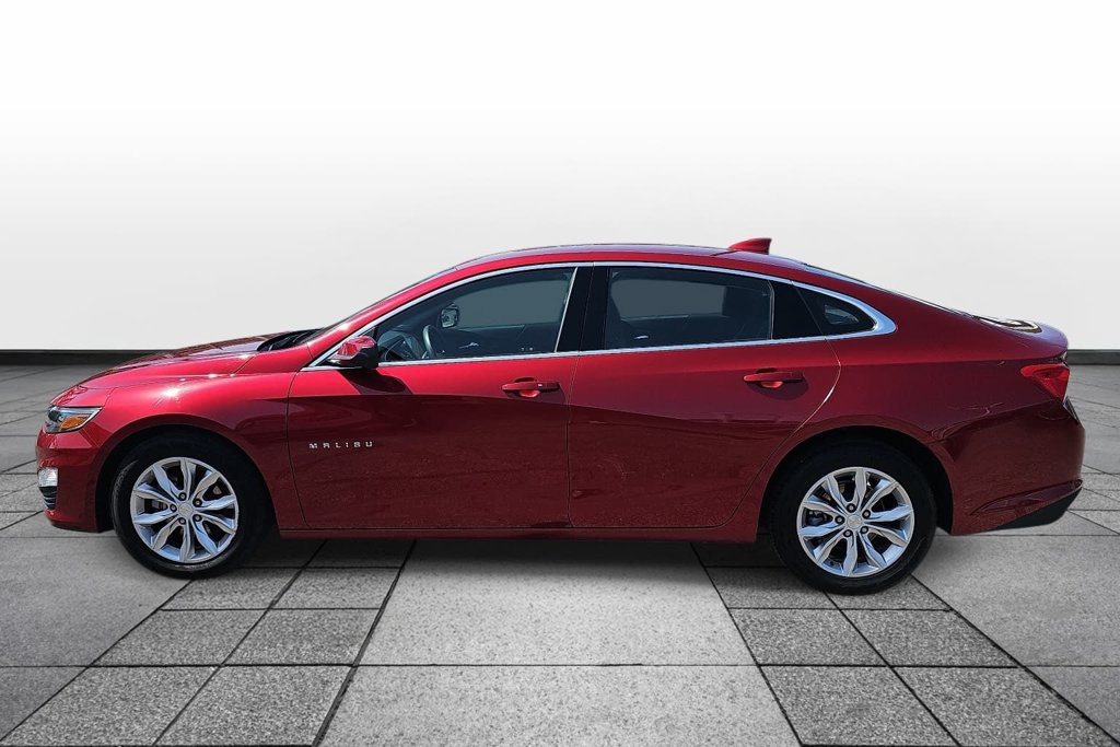 Used 2025 Chevrolet Malibu LT FWD image 8