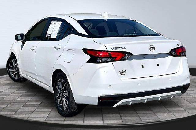 Used 2024 Nissan Versa SV FWD image 2