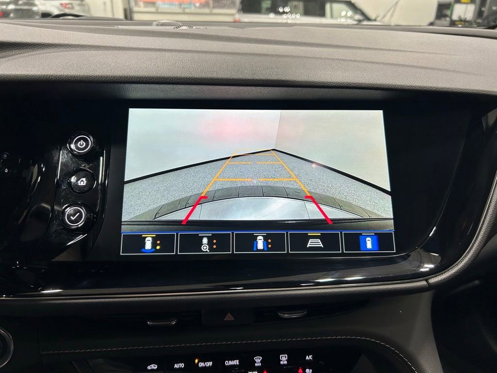 Used 2023 Buick Envision Avenir AWD/4WD image 23