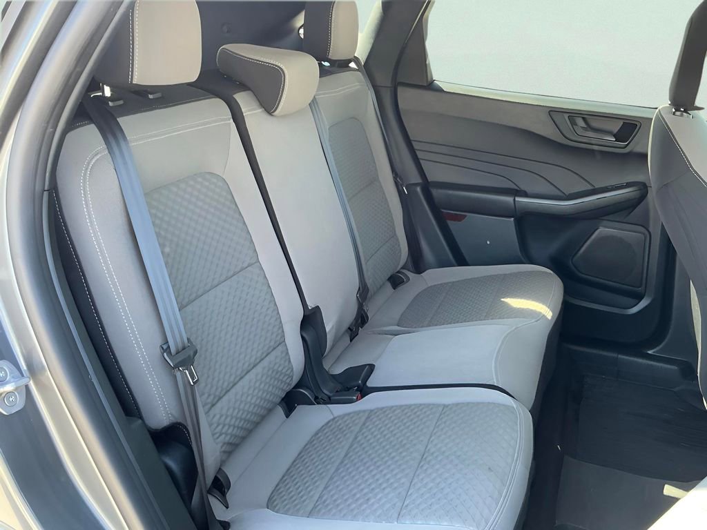 Certified 2022 Ford Escape SE FWD image 18