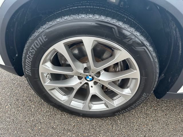 Used 2021 BMW X5 xDrive45e w/ Premium Package AWD/4WD image 8