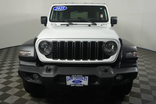 Used 2025 Jeep Wrangler Unlimited Sport AWD/4WD image 8