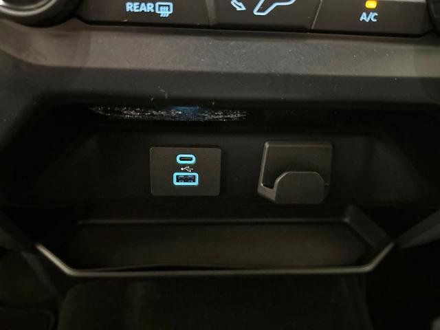 Certified 2022 Ford F150 XLT w/ Bed Utility Package image 28