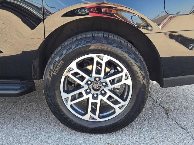 Certified 2025 Ford Expedition Max Active AWD/4WD image 15