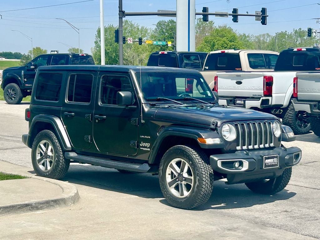 Used 2018 Jeep Wrangler Unlimited Sahara AWD/4WD image 7